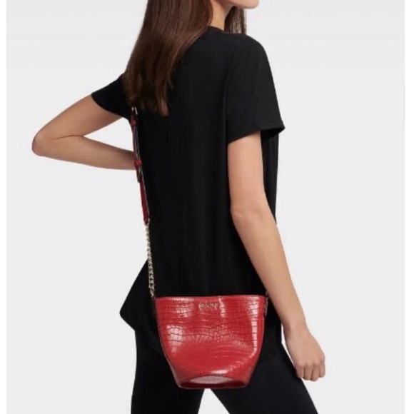 DKNY Red Croc-Embossed Leather Bucket Bag Shoulder or Crossbody NWT - Picture 5 of 8